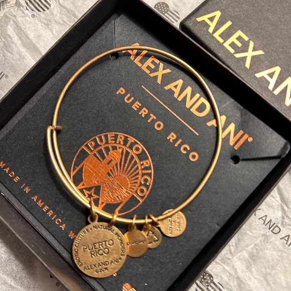 Alex and Ani Special Edition Puerto Rico Charm - Picture 3 of 3